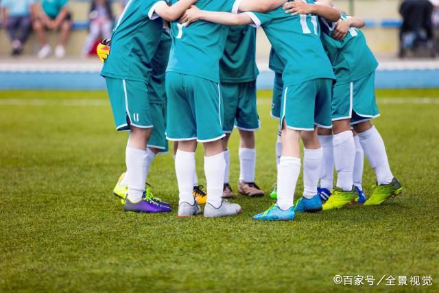 国足集训名单新鲜出炉：李昊首次入选，未来可期！